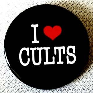2.25 inch I love cults button badge pin
